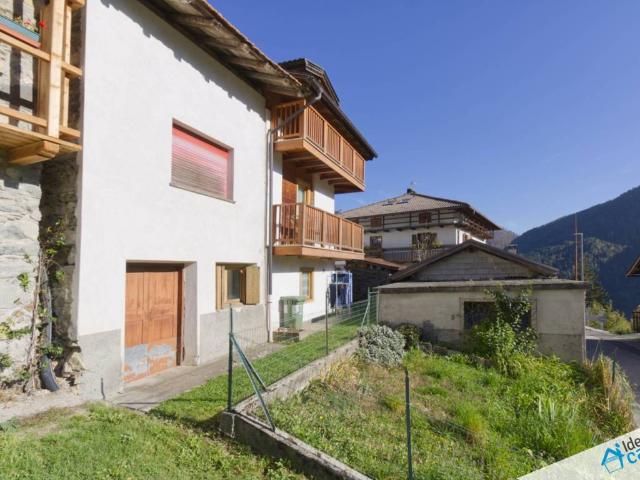 Casa indipendente in vendita a Canal San Bovo TN