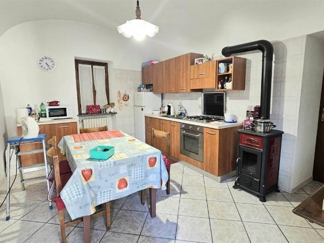 Casa indipendente in vendita a Candelo BI