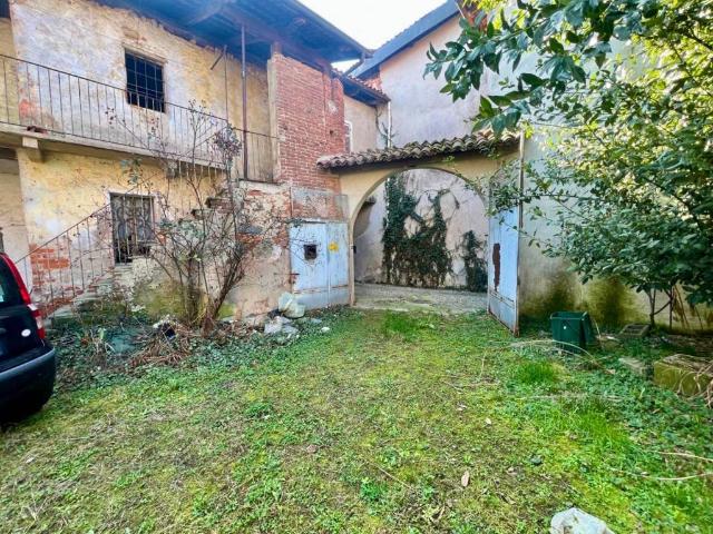 Casa indipendente in vendita a Candelo BI