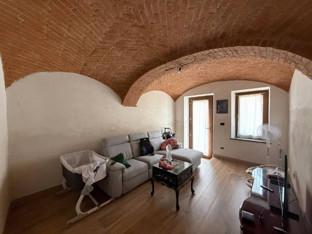Casa indipendente in vendita a Candia Canavese TO