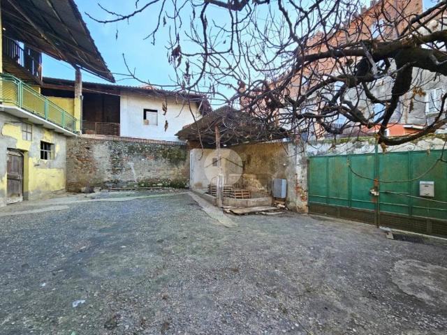 Casa indipendente in vendita a Candia Canavese TO