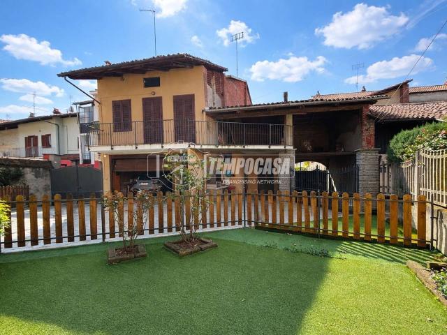 Casa indipendente in vendita a Candia Canavese