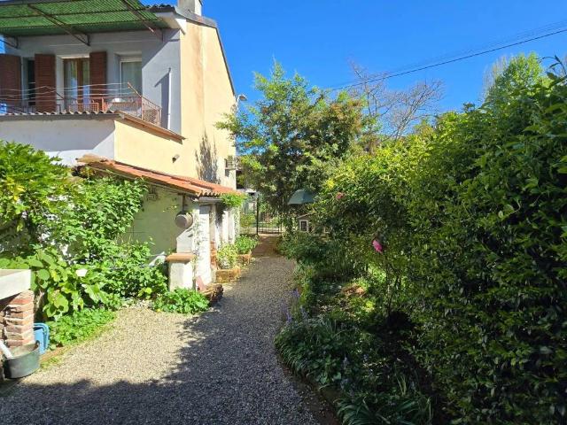 Casa indipendente in vendita a Candia Lomellina PV