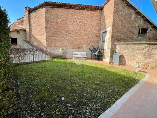 Casa indipendente in vendita a Canelli AT