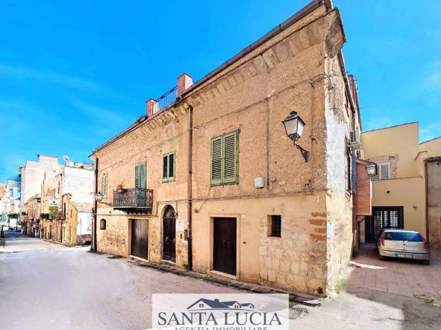 Casa indipendente in vendita a Canicattì AG