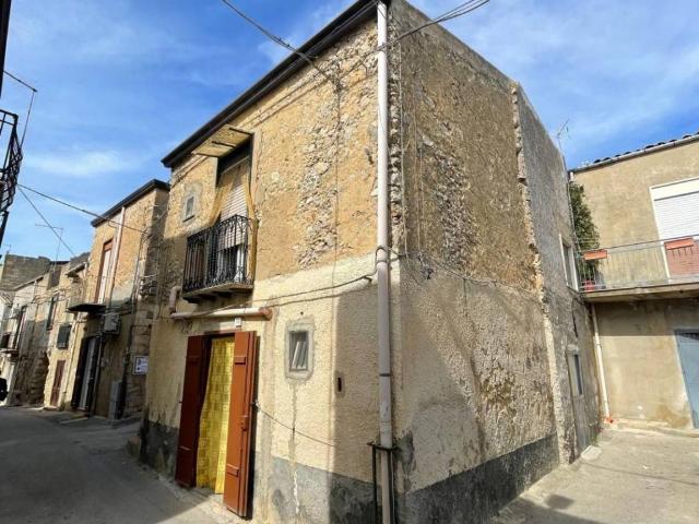 Casa indipendente in vendita a Canicattì AG