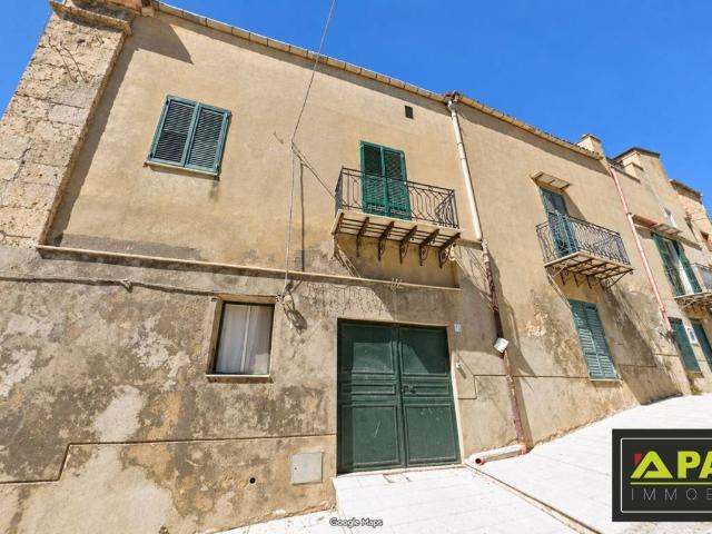 Casa indipendente in vendita a Canicattì AG