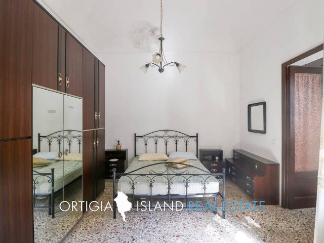 Casa indipendente in vendita a Canicattini Bagni SR