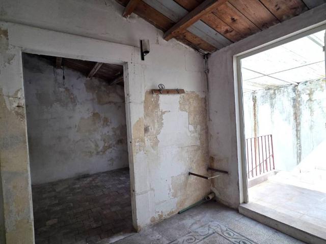 Casa indipendente in vendita a Canicattini Bagni SR