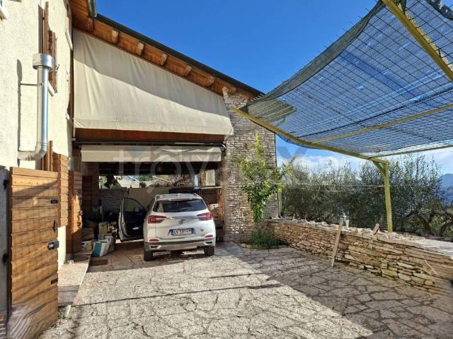 Casa indipendente in vendita a Caniezza, Cavaso del Tomba