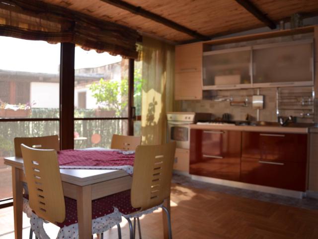 Casa indipendente in vendita a Canosa di Puglia