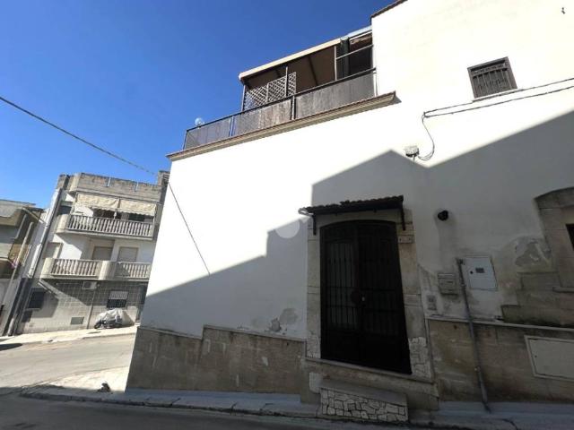 Casa indipendente in vendita a Canosa di Puglia BT