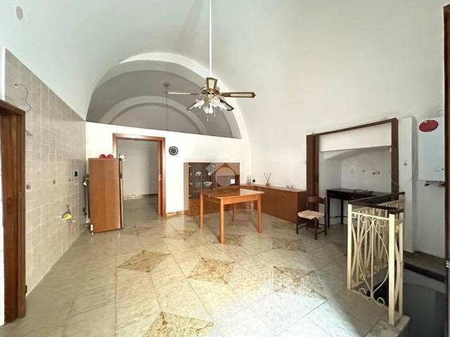 Casa indipendente in vendita a Canosa di Puglia BT