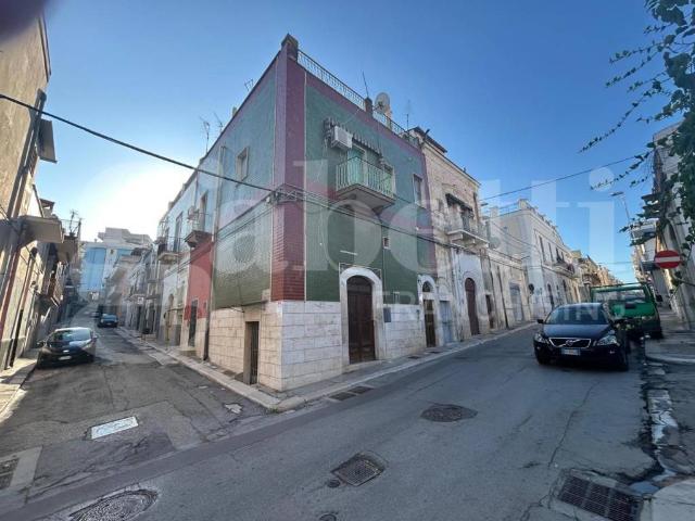 Casa indipendente in vendita a Canosa di Puglia BT
