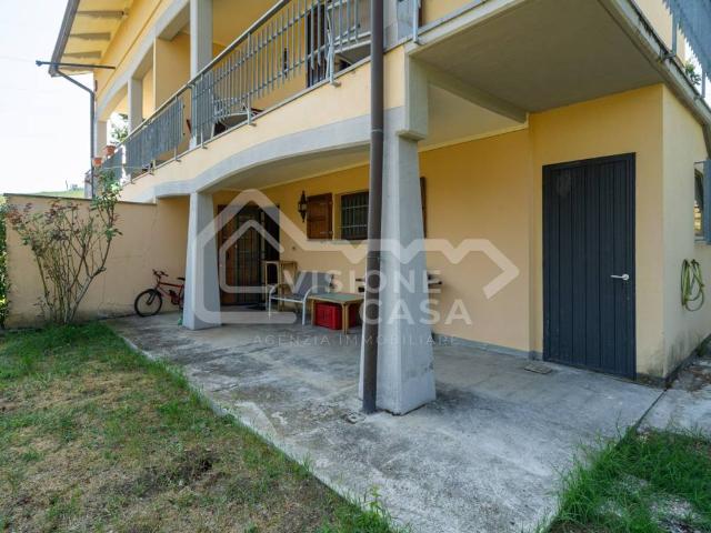 Casa indipendente in vendita a Canossa RE