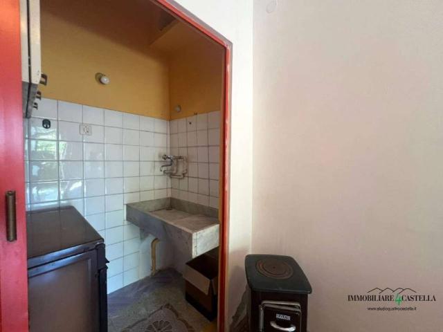 Casa indipendente in vendita a Canossa RE
