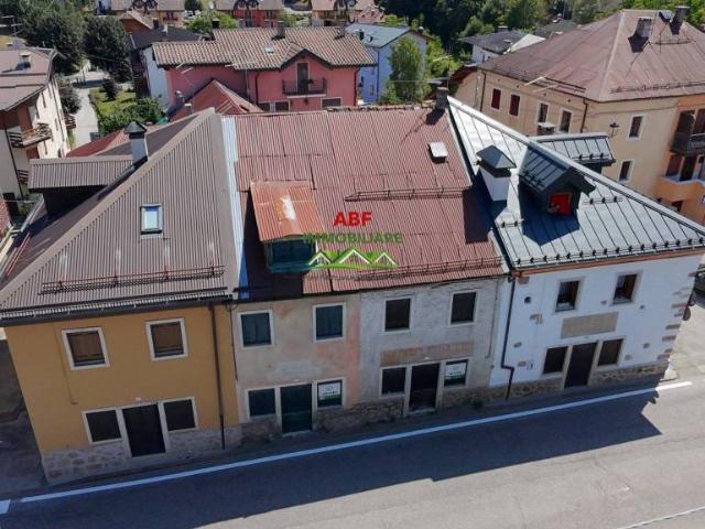 Casa indipendente in vendita a Canove di Roana via Armistizio, 148, Cesuna