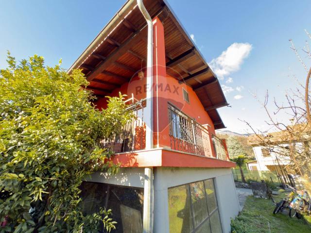 Casa indipendente in vendita a Cannobio
