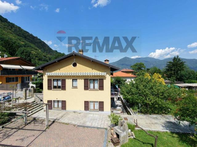 Casa indipendente in vendita a Cannobio VB