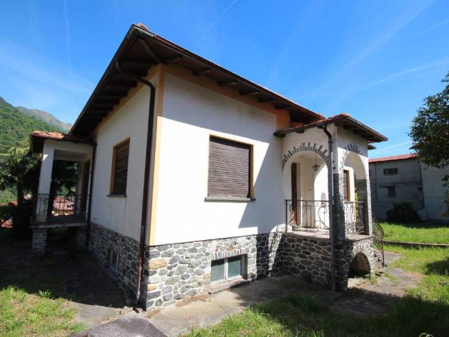 Casa indipendente in vendita a Cannobio VB
