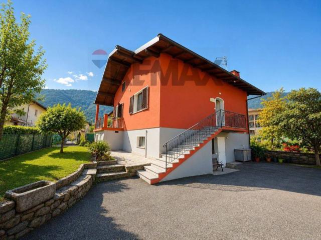 Casa indipendente in vendita a Cannobio VB