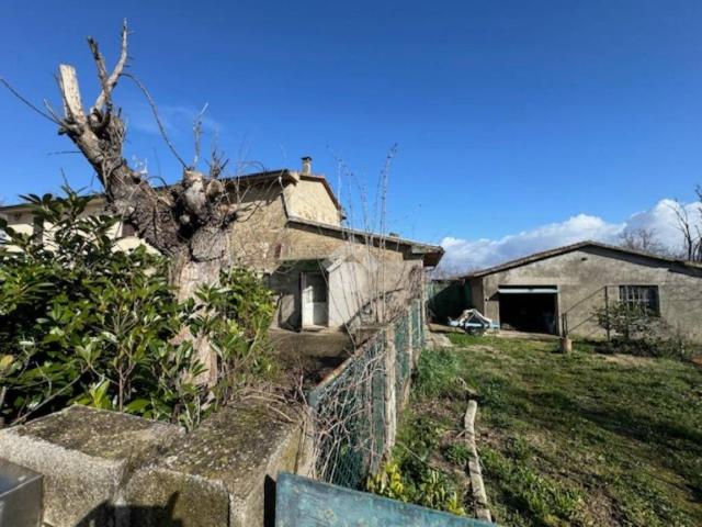 Casa indipendente in vendita a Cannara PG