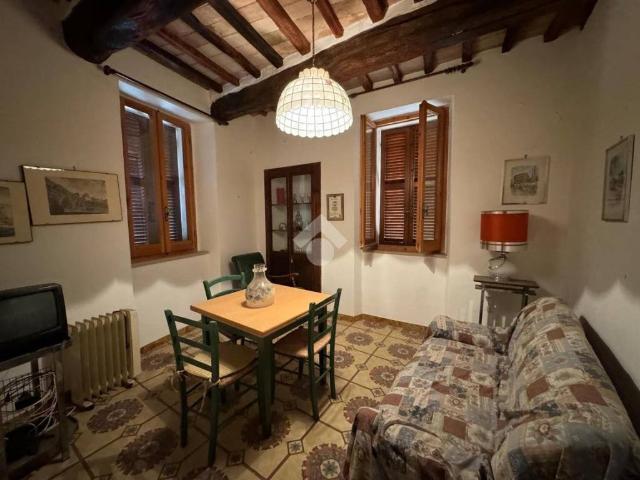 Casa indipendente in vendita a Cannara PG