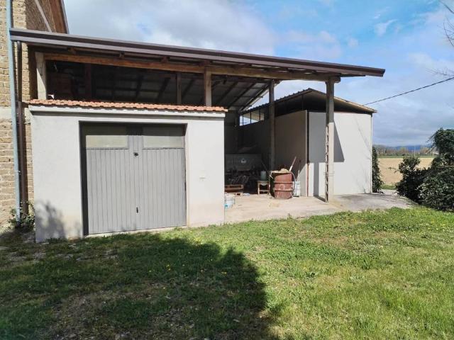 Casa indipendente in vendita a Cannara PG