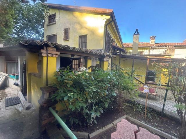 Casa indipendente in vendita a Canneto Pavese