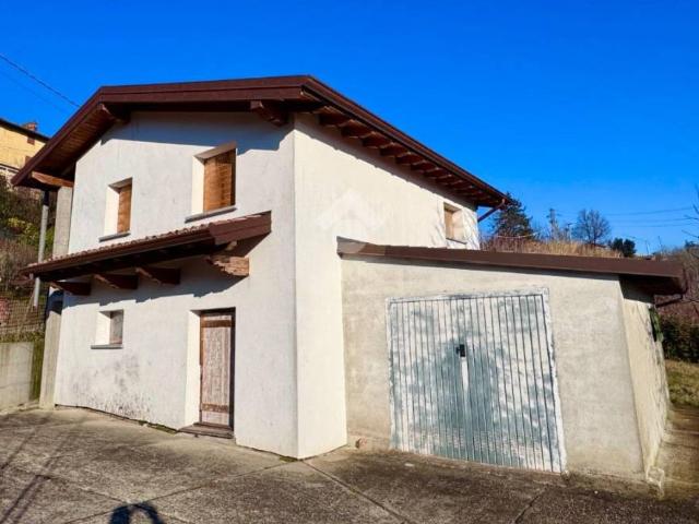 Villa in vendita a Canneto Pavese PV