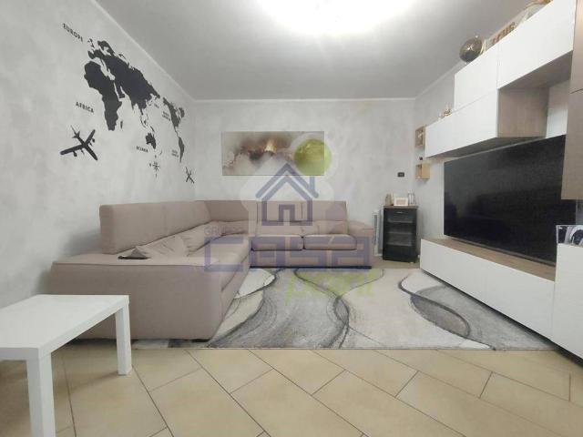 Casa indipendente in vendita a Canneto sull'Oglio MN
