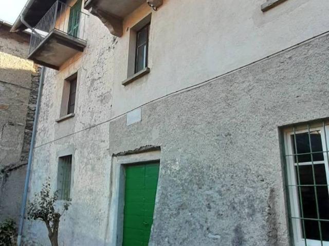Casa indipendente in vendita a Cannero Riviera VB