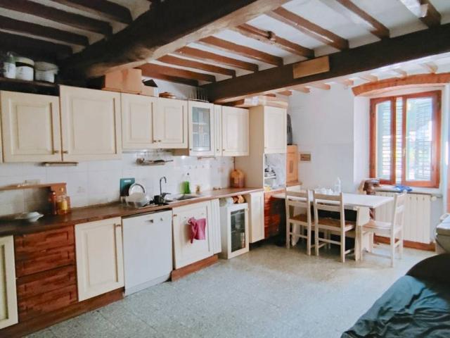 Casa indipendente in vendita a Cantagallo PO