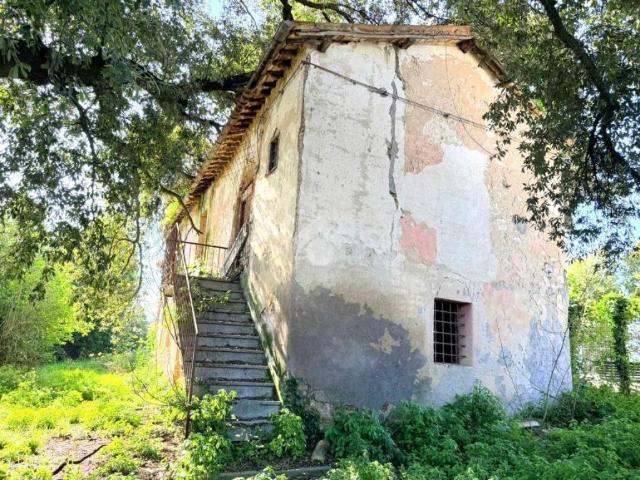 Casa indipendente in vendita a Cantalupo in Sabina RI