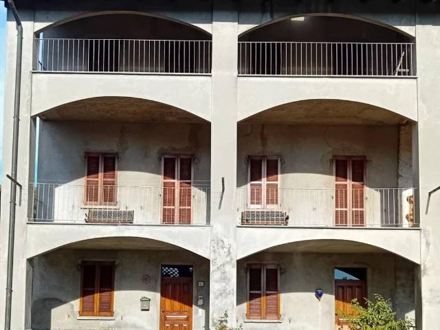Casa indipendente in vendita a Cantù CO