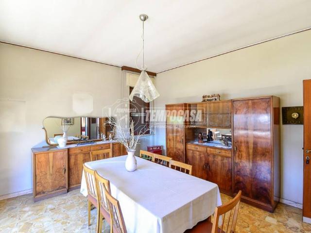 Casa indipendente in vendita a Cantù via monte baldo, Cascina Amata