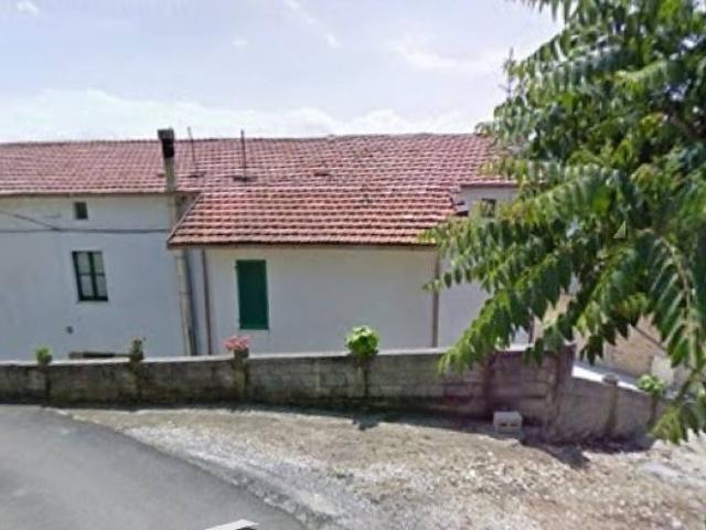 Casa indipendente in vendita a Canzano TE