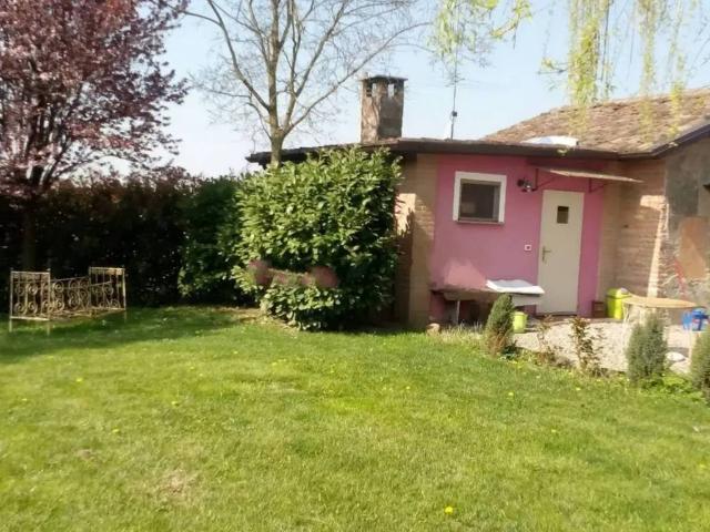 Casa indipendente in vendita a Caorso PC