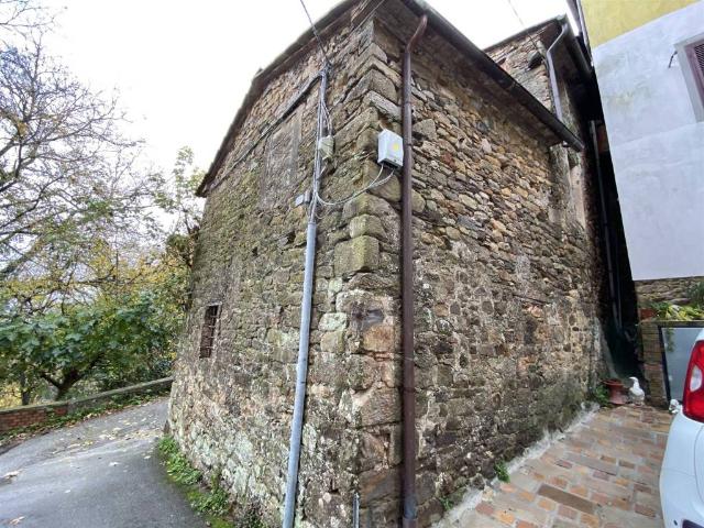 Casa indipendente in vendita a Capannori LU