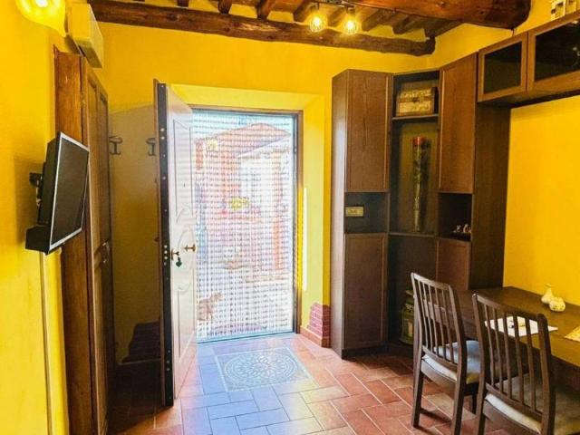 Casa indipendente in vendita a Capannori LU
