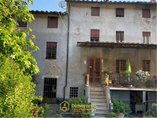 Casa indipendente in vendita a Capannori LU