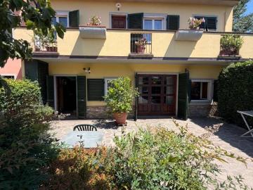 Casa indipendente in vendita a Capannori LU