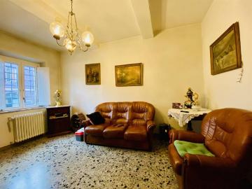 Casa indipendente in vendita a Capannori LU