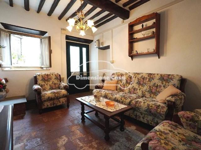 Casa indipendente in vendita a Capannori LU