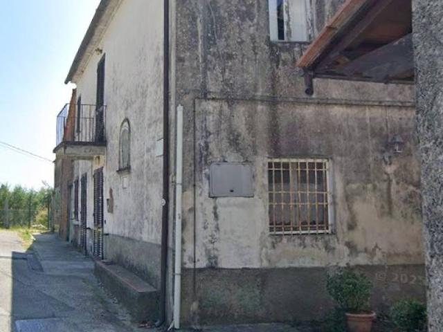 Casa indipendente in vendita a Capannori LU