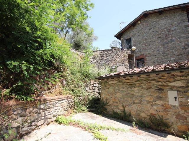 Casa indipendente in vendita a Capannori LU