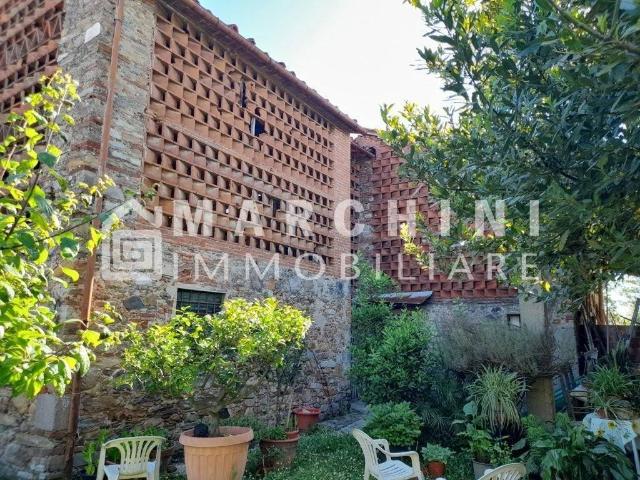 Casa indipendente in vendita a Capannori LU