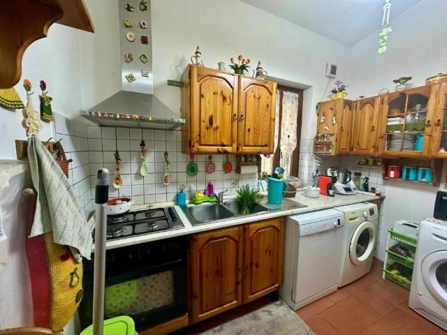 Casa indipendente in vendita a Capannori LU