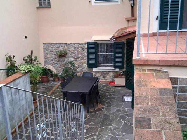 Casa indipendente in vendita a Capannori LU