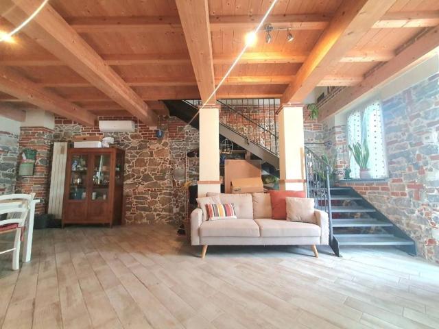 Casa indipendente in vendita a Capannori LU